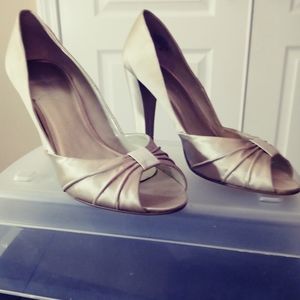 Nine West Women's Beige/Cream Heels